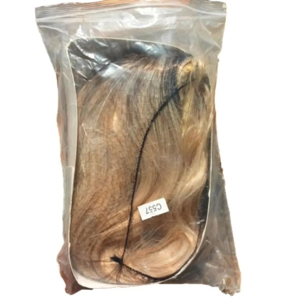 BLONDE Wig with brown roots c557 in box 24 New